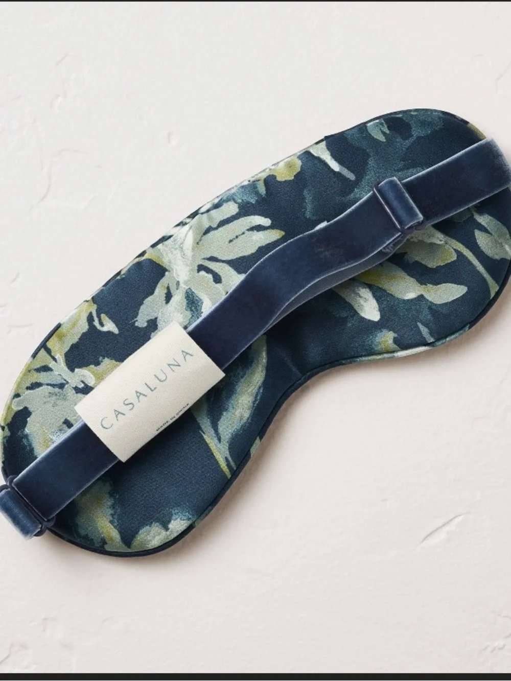 Casaluna Silk Eye Mask in Blurred Floral